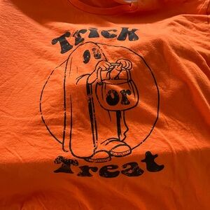 Lularoe like new Hudson Halloween BOO shirt.  Worn once.